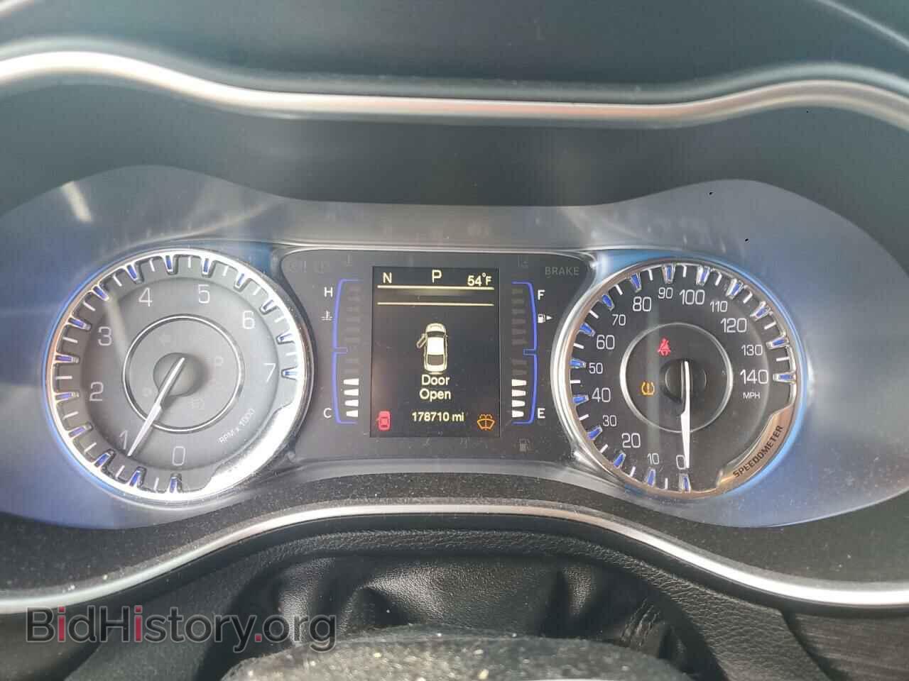 2017 CHRYSLER 200 - VIN: 1C3CCCAB5HN508991 - Фото 9
