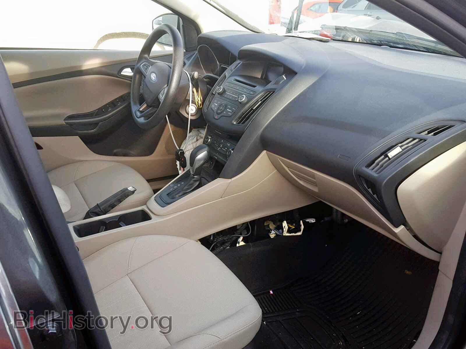 2017 FORD FOCUS - VIN: 1FADP3F24HL213623 - Photo 5