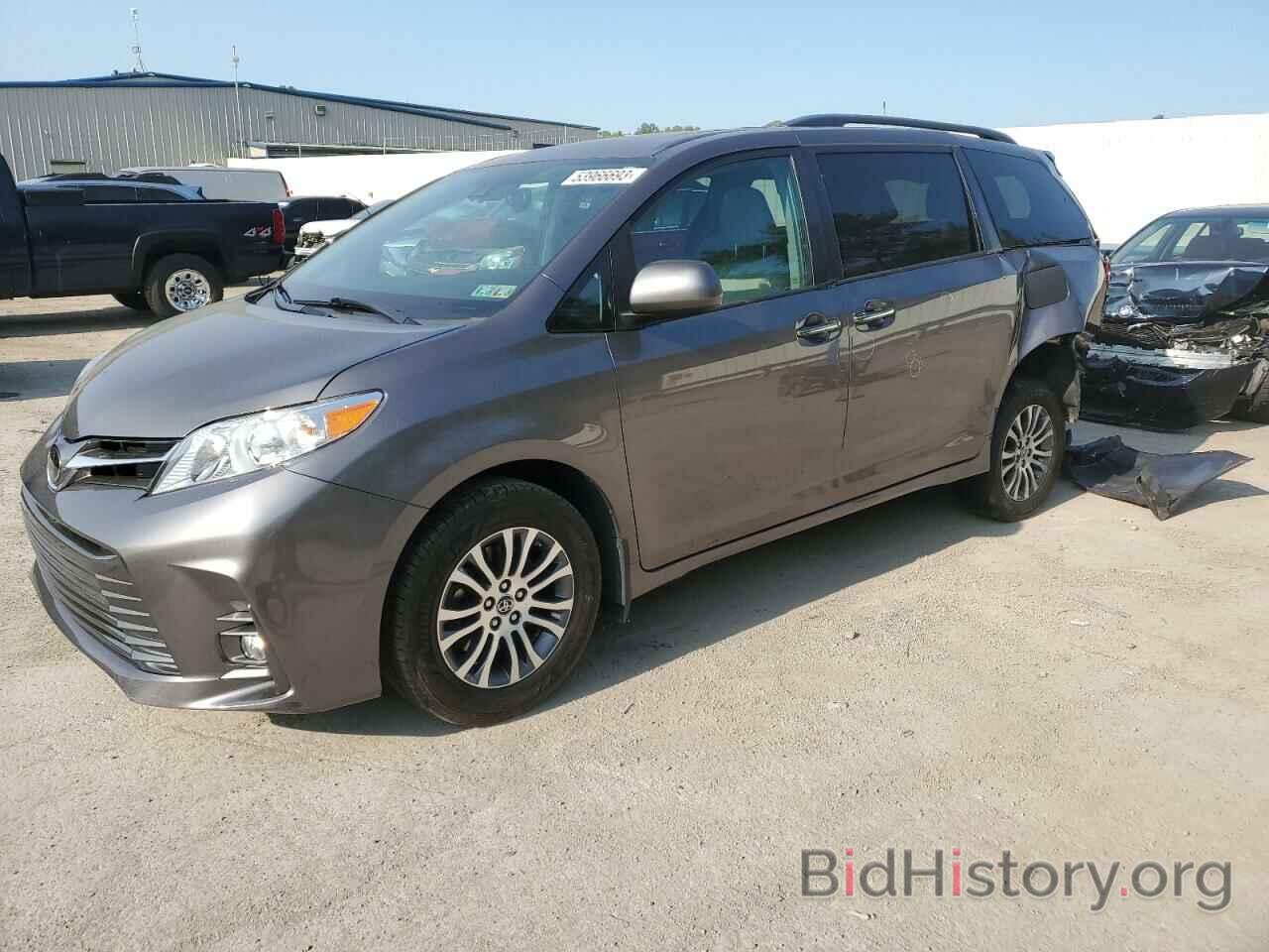 Photo 5TDYZ3DC0JS955524 - TOYOTA SIENNA 2018