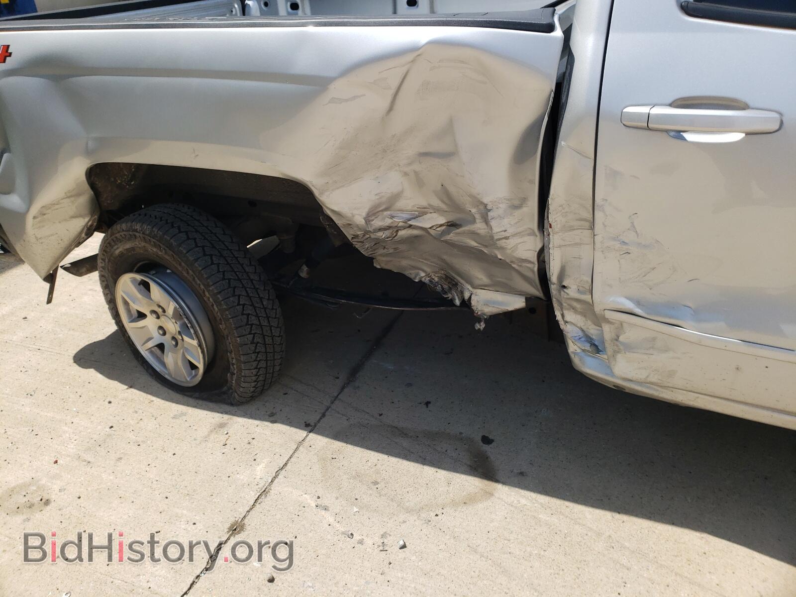 2018 CHEVROLET SILVERADO - VIN: 2GCVKREC2J1111663 - Фото 9