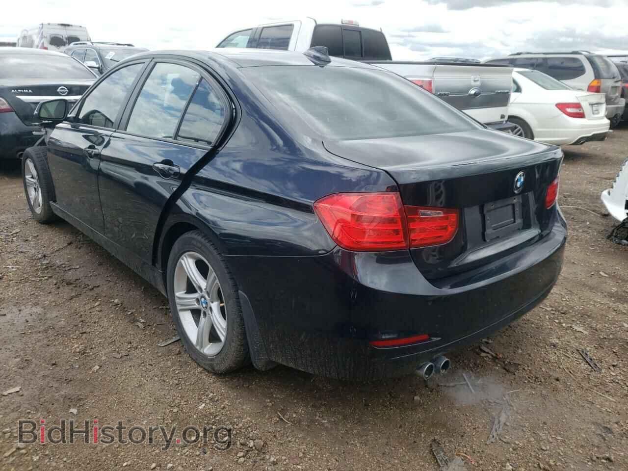 2013 BMW 3 SERIES - VIN: WBA3B5G50DNS02848 - Фото 2