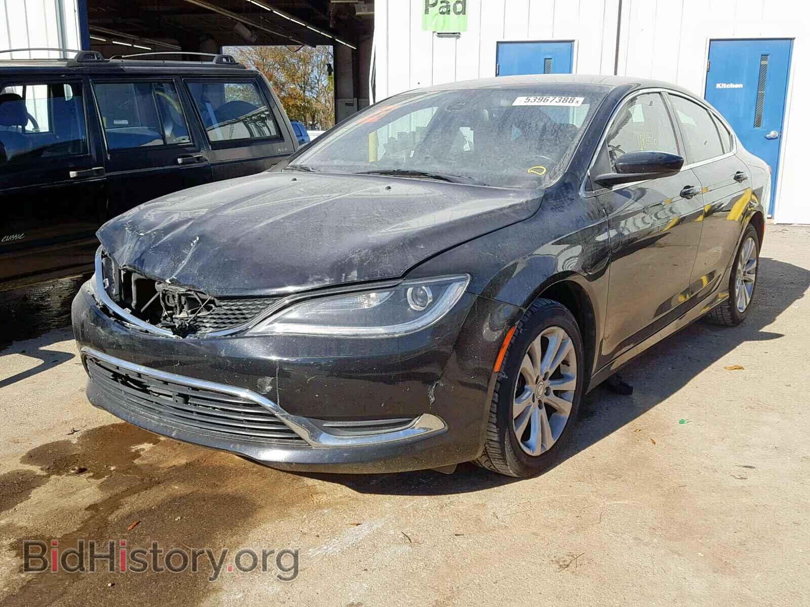 2015 CHRYSLER 200 - VIN: 1C3CCCAB1FN616411 - Photo 2