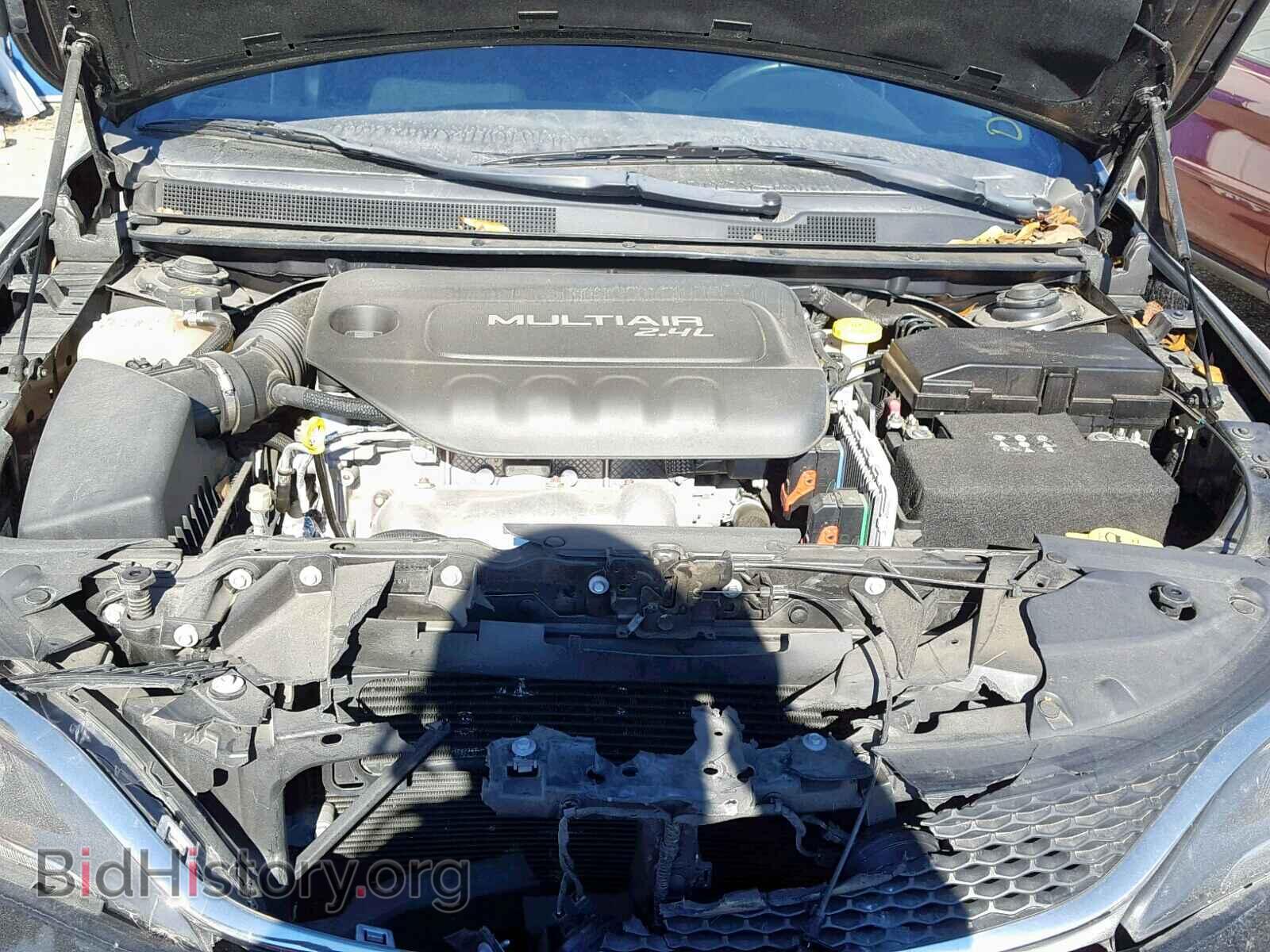 2015 CHRYSLER 200 - VIN: 1C3CCCAB1FN616411 - Photo 7