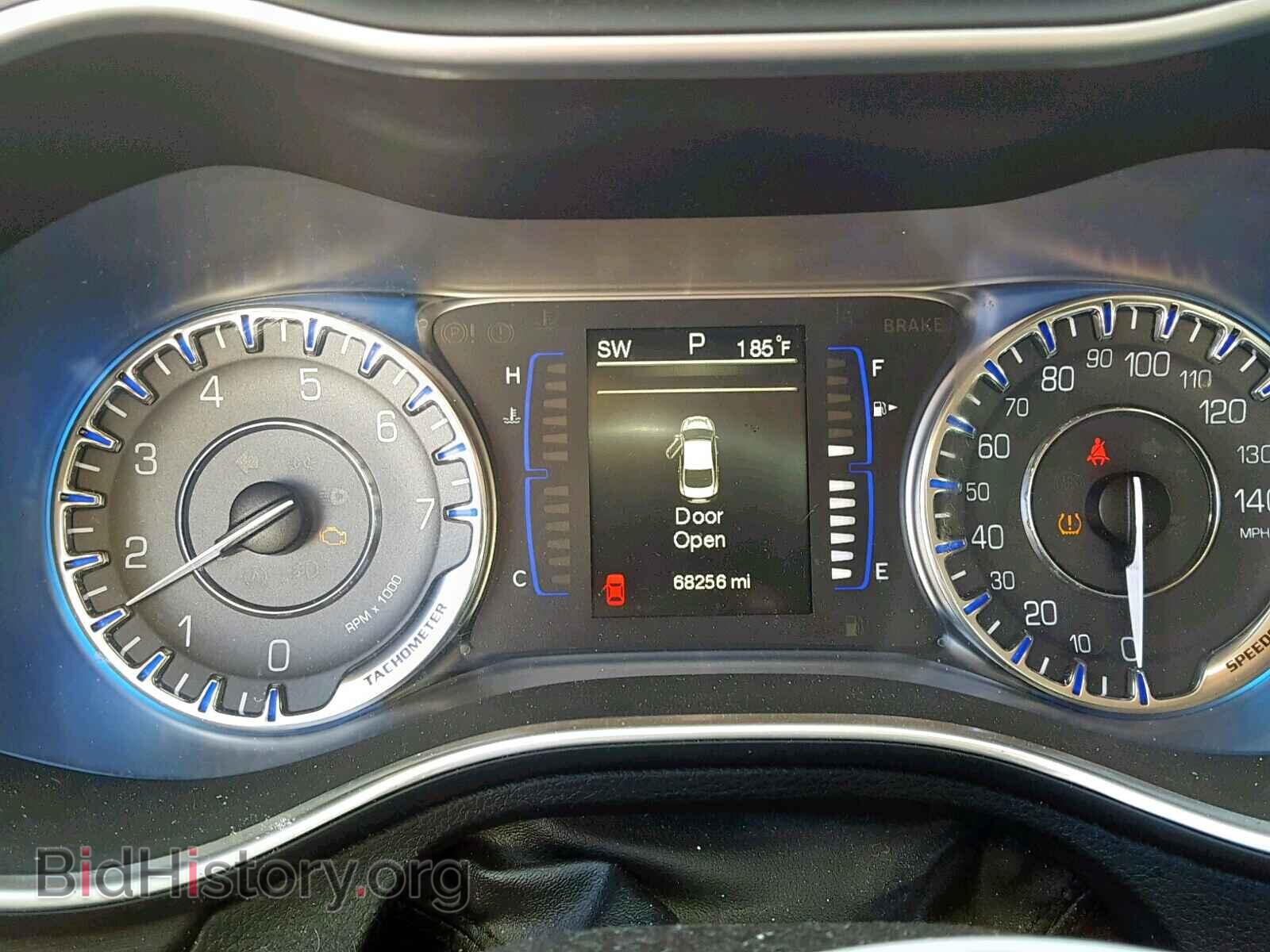 2015 CHRYSLER 200 - VIN: 1C3CCCAB1FN616411 - Photo 8