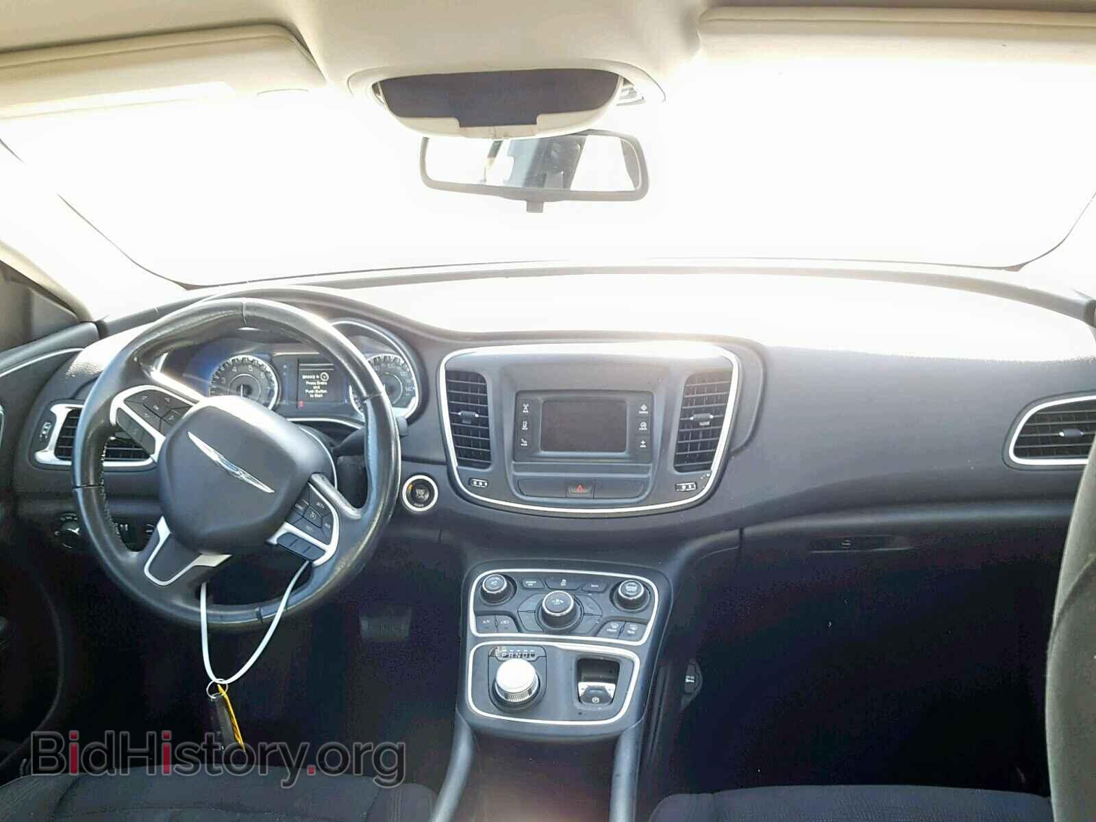 2015 CHRYSLER 200 - VIN: 1C3CCCAB1FN616411 - Photo 9