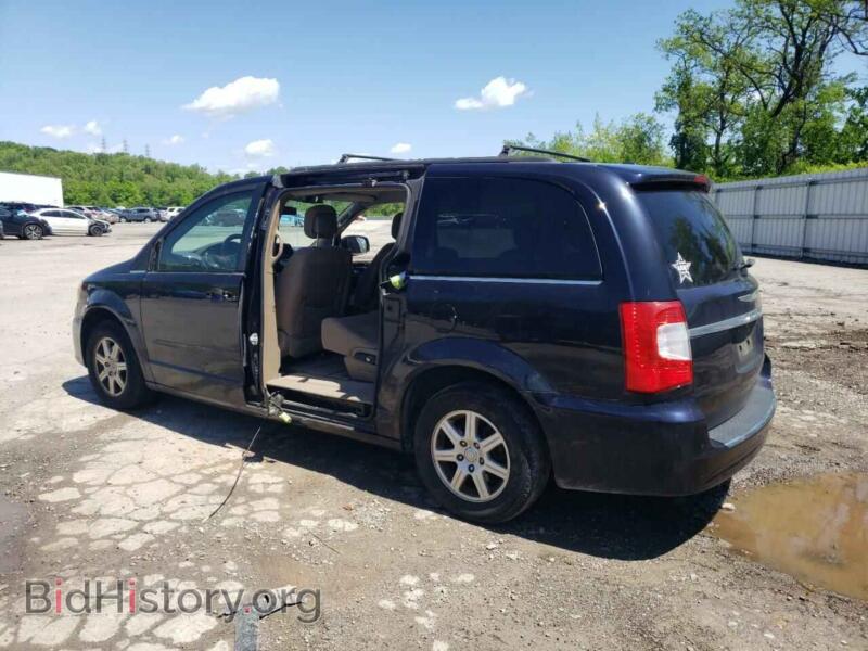 2011 Chrysler MINIVAN (VIN 2A4RR5DG7BR623216) — photo 2 of 13