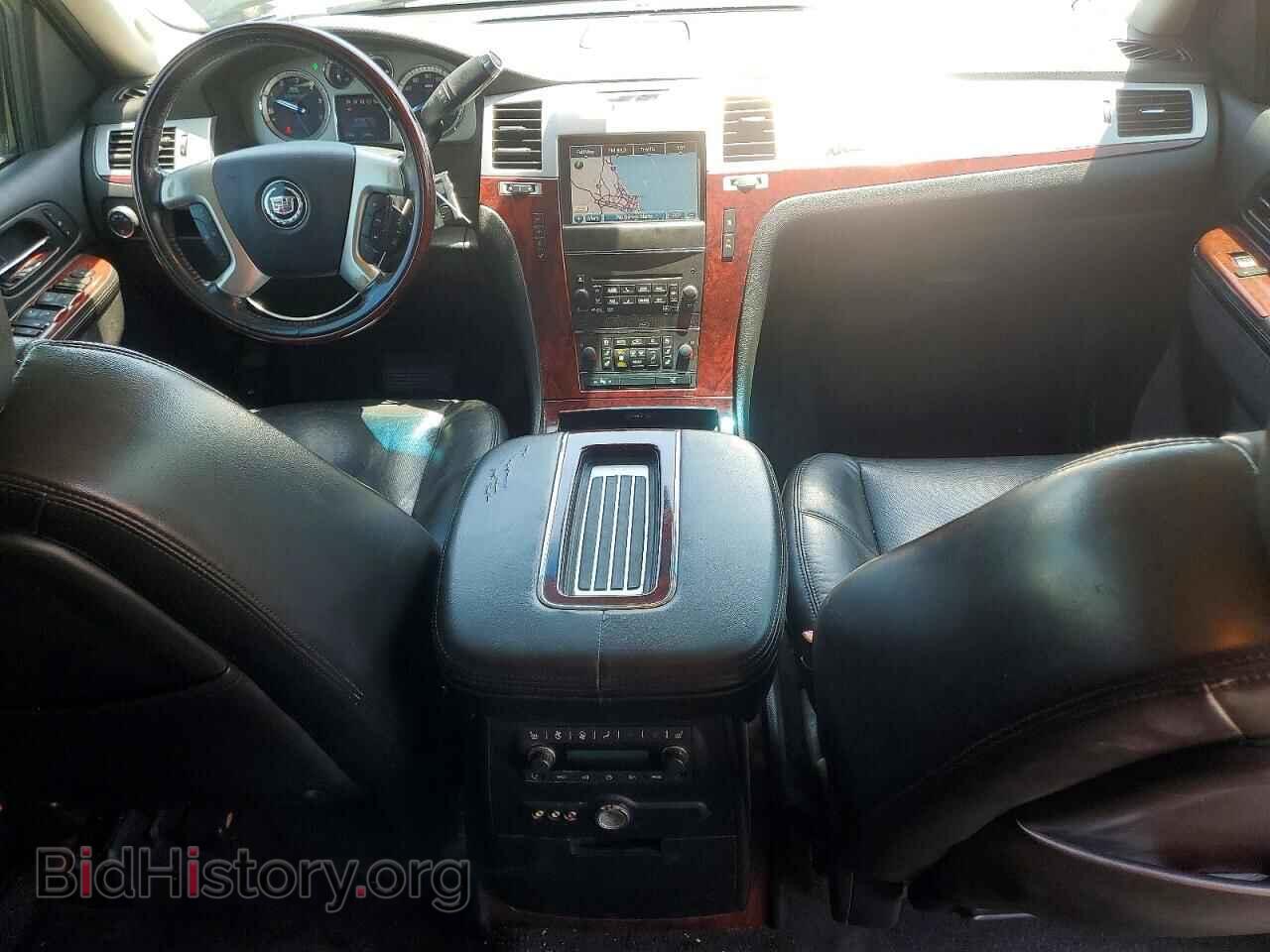 2011 CADILLAC ESCALADE - VIN: 1GYS3EEJ4BR231670 - Фото 8