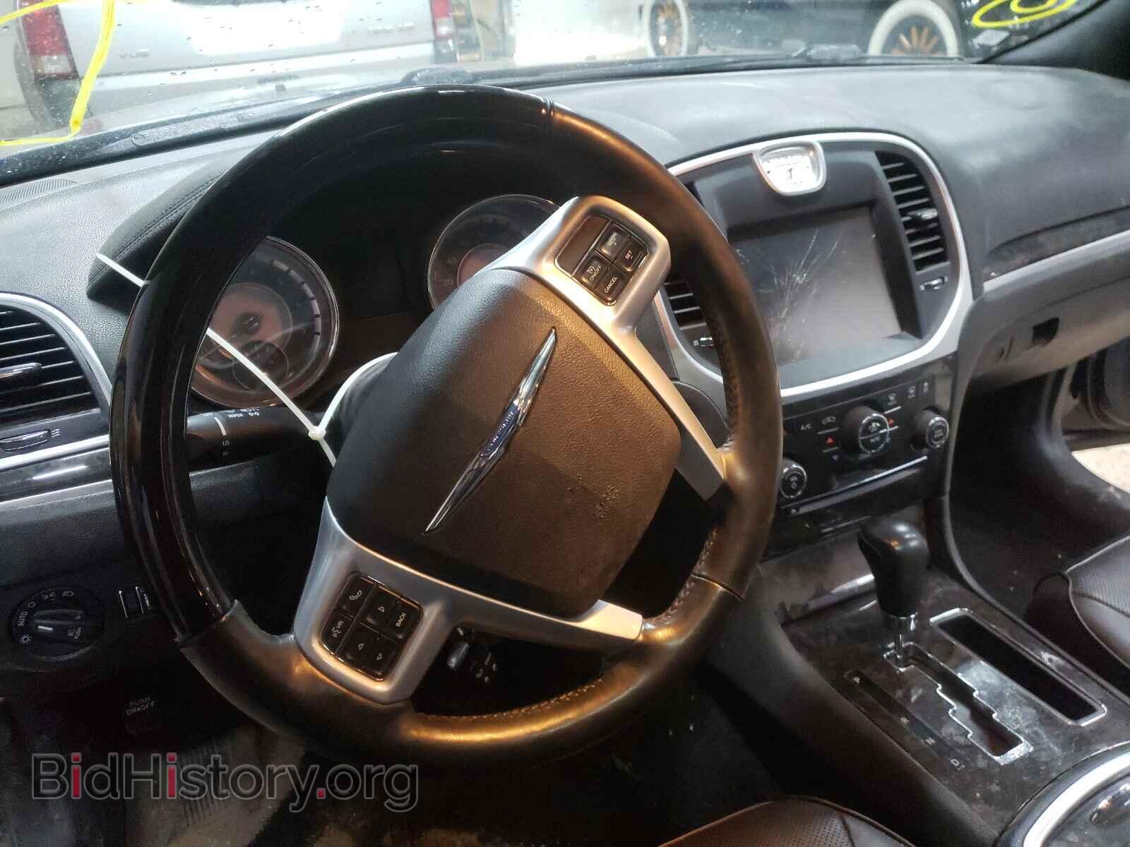 2013 CHRYSLER 300 - VIN: 2C3CCAKT8DH667180 - Фото 10