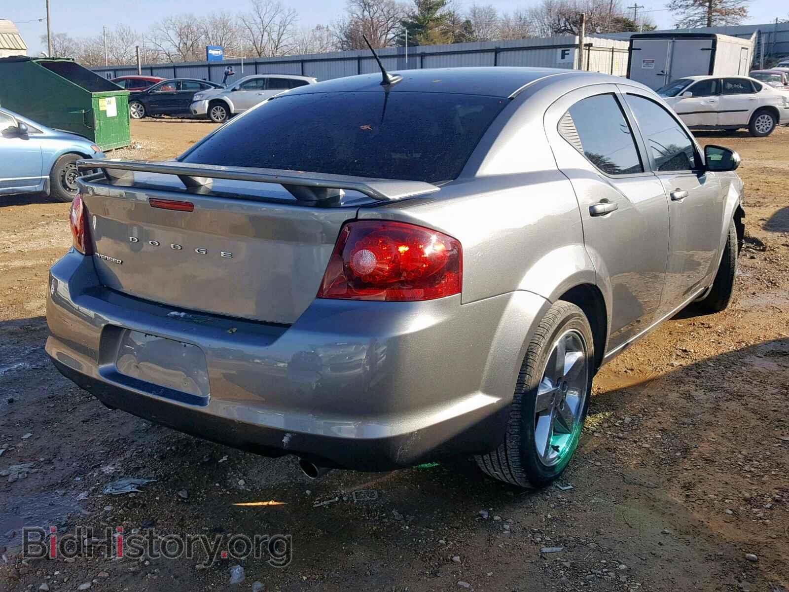2011 DODGE AVENGER - VIN: 1B3BD2FG0BN621615 - Фото 4