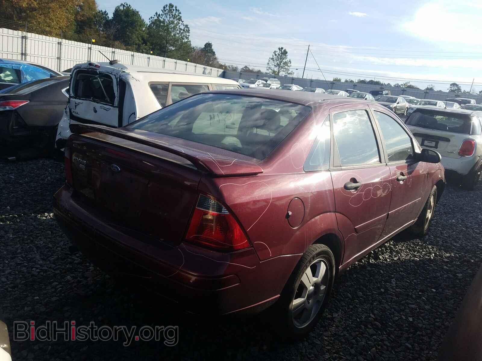 2007 FORD FOCUS - VIN: 1FAHP34N67W333516 - Фото 4
