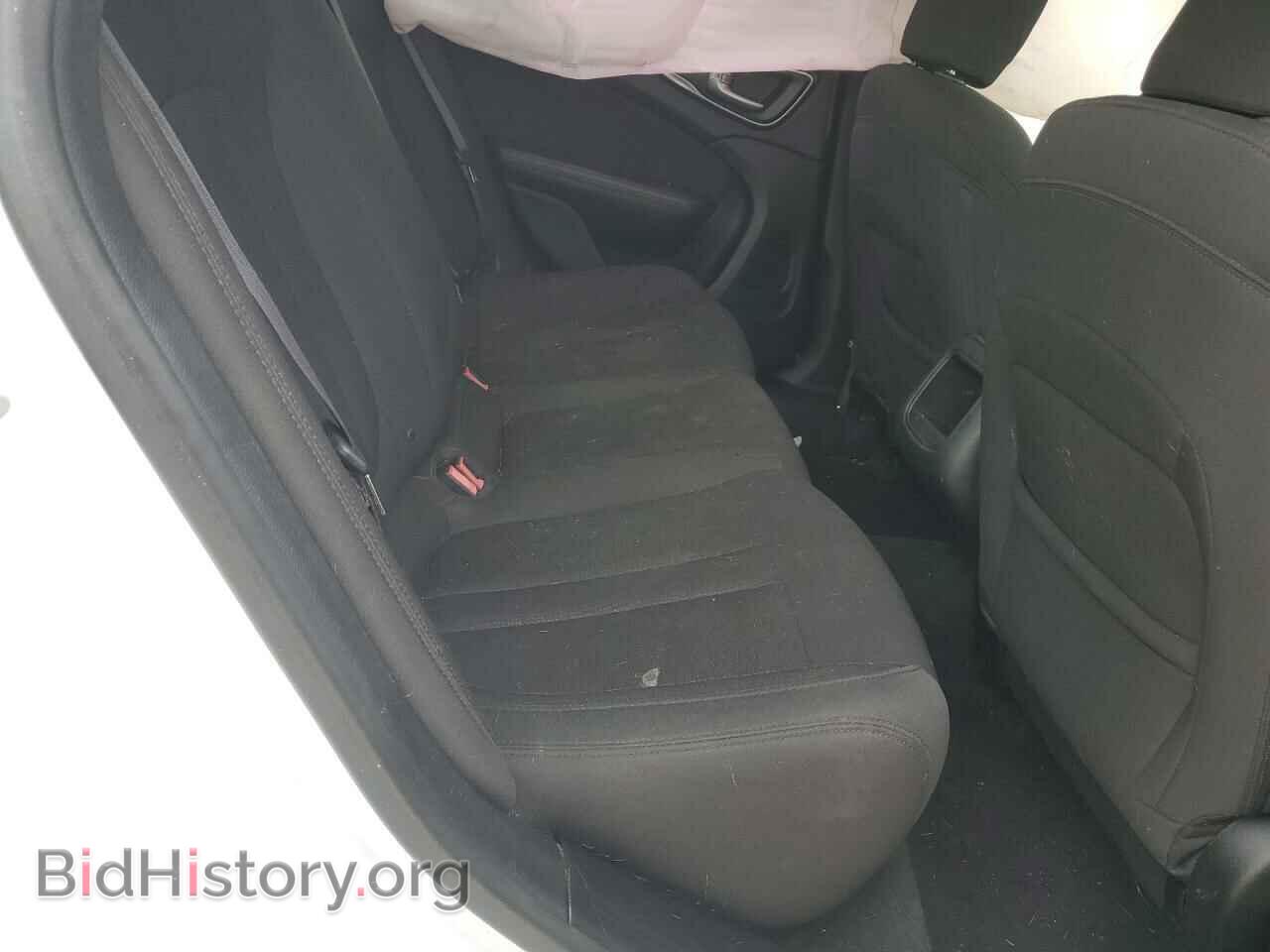 2015 CHRYSLER 200 - VIN: 1C3CCCAB3FN669174 - Фото 10