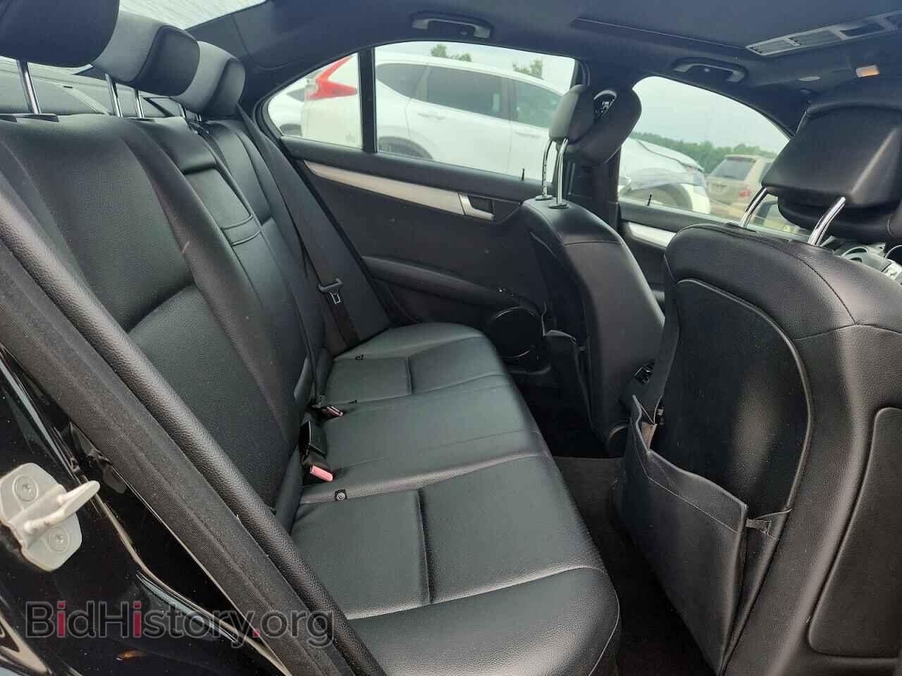 2013 MERCEDES-BENZ C-CLASS - VIN: WDDGF4HB0DA810180 - Фото 10