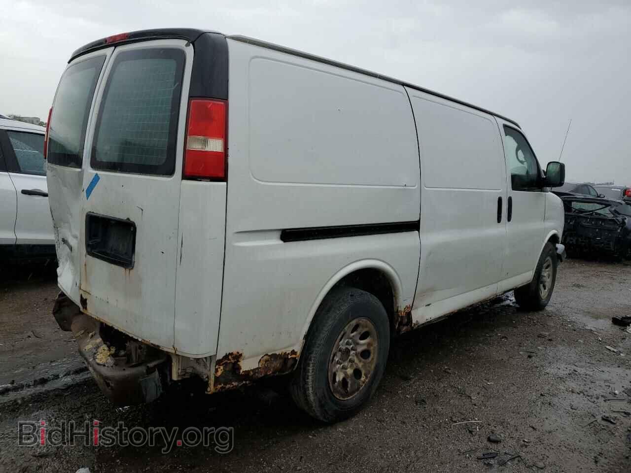2009 CHEVROLET EXPRESS - VIN: 1GCFG15X391126734 - Фото 3