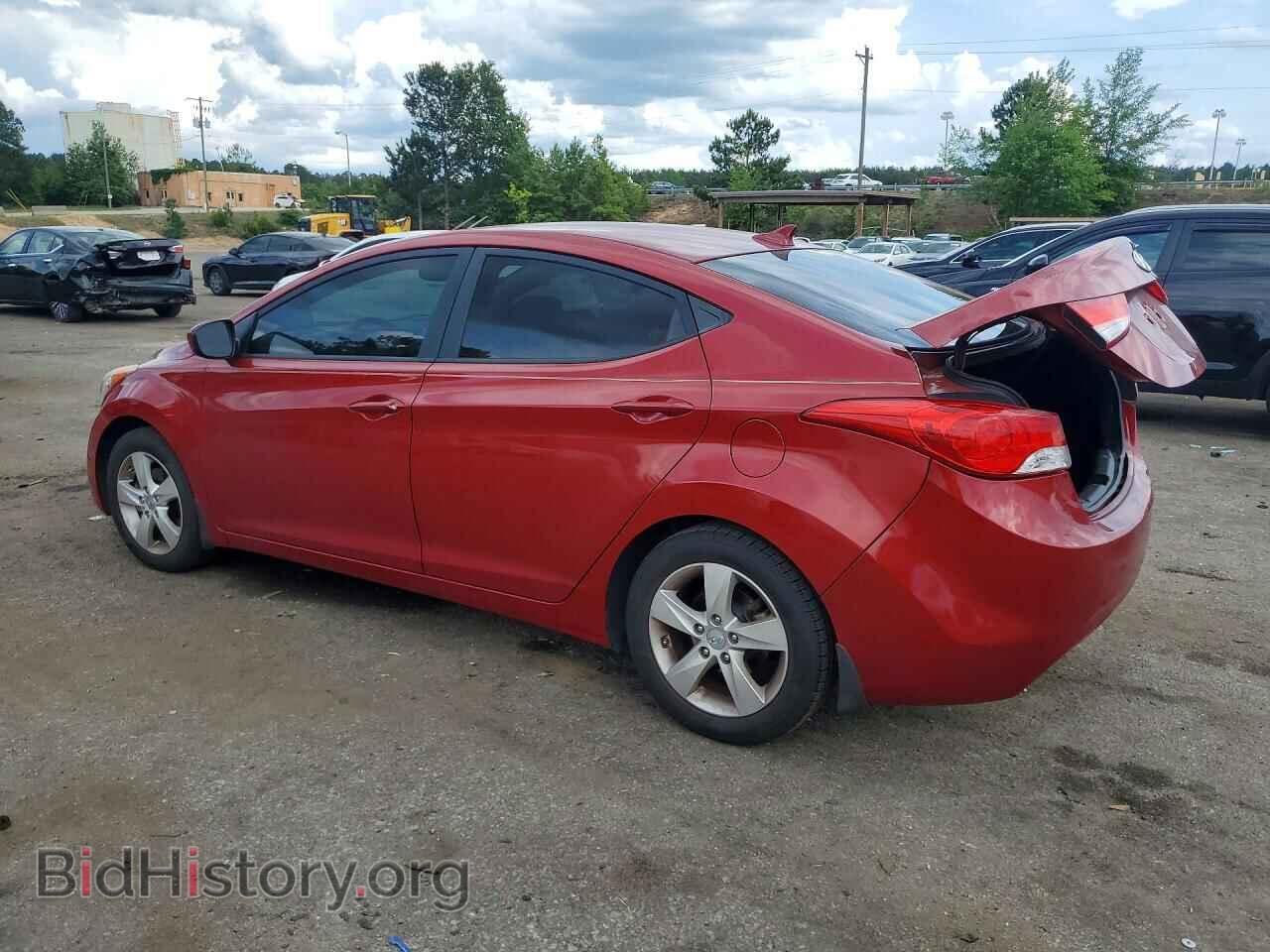 2013 HYUNDAI ELANTRA - VIN: KMHDH4AE6DU747334 - Фото 2