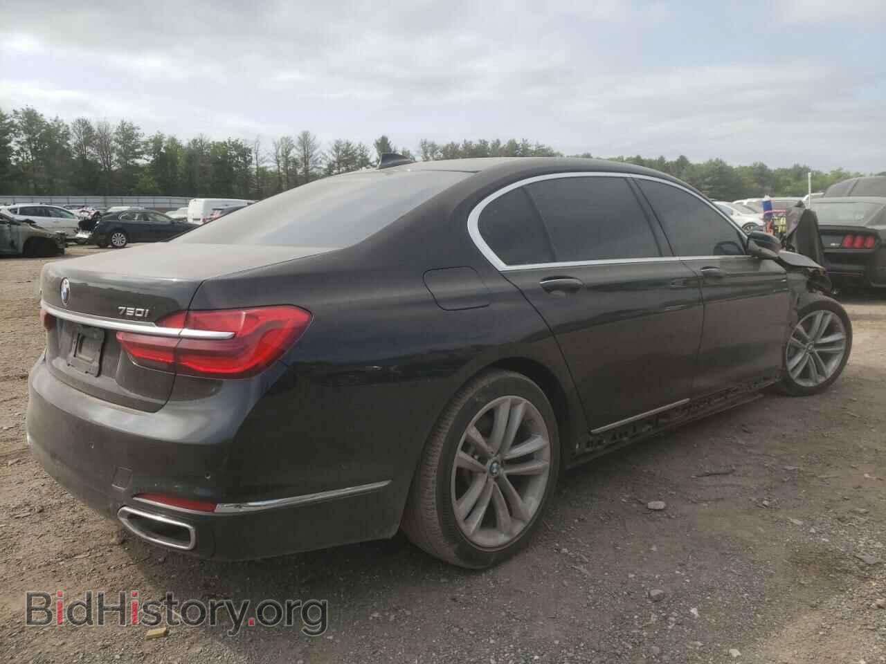 2017 BMW 7 SERIES - VIN: WBA7F2C52HG422156 - Фото 3