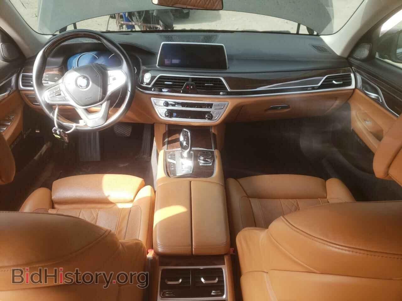 2017 BMW 7 SERIES - VIN: WBA7F2C52HG422156 - Фото 8