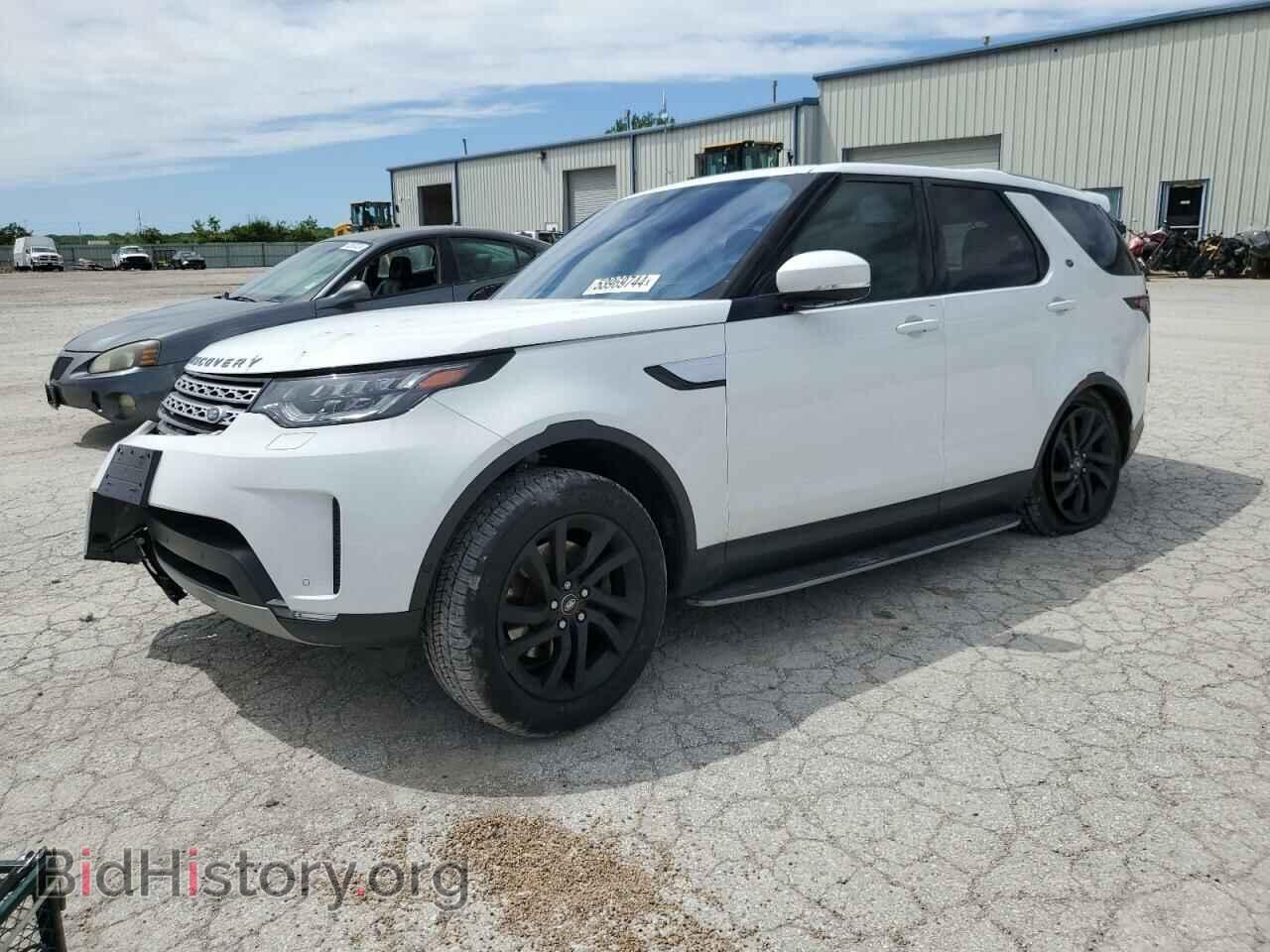 Фотография SALRRBBV5HA046813 - LAND ROVER DISCOVERY 2017