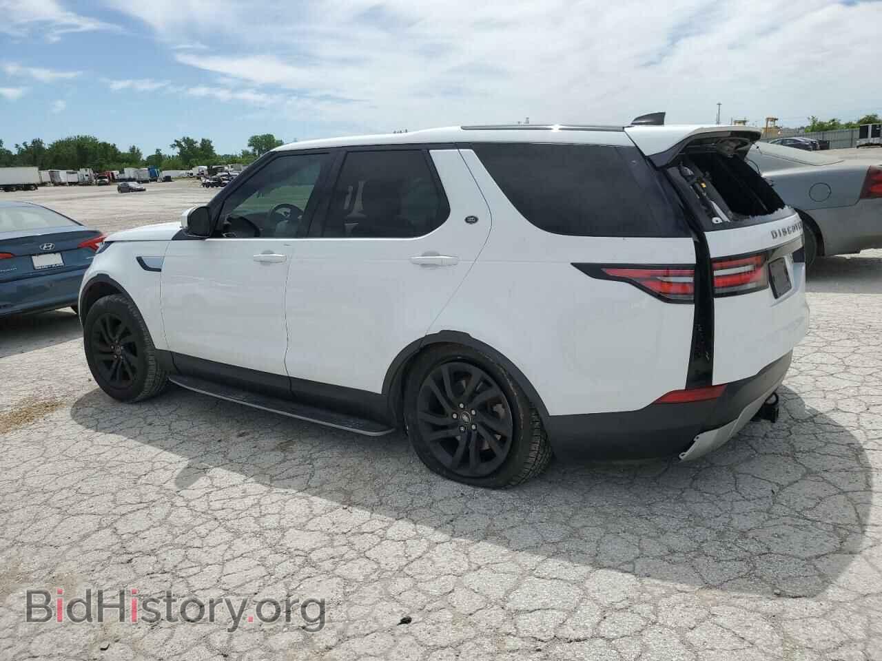 2017 LAND ROVER DISCOVERY - VIN: SALRRBBV5HA046813 - Фото 2