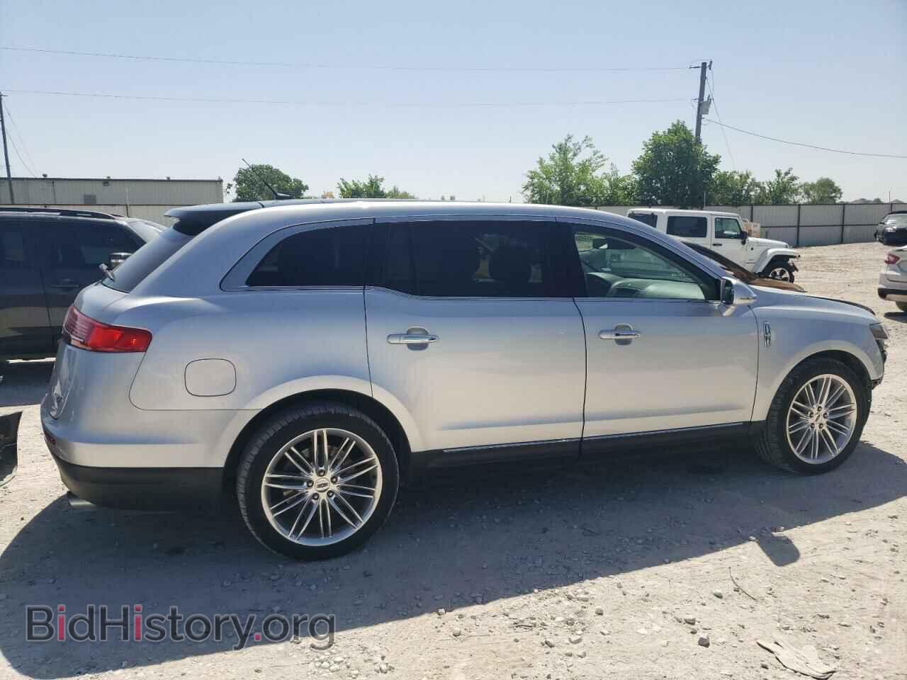 2014 LINCOLN MKT - VIN: 2LMHJ5AT5EBL53880 - Photo 3