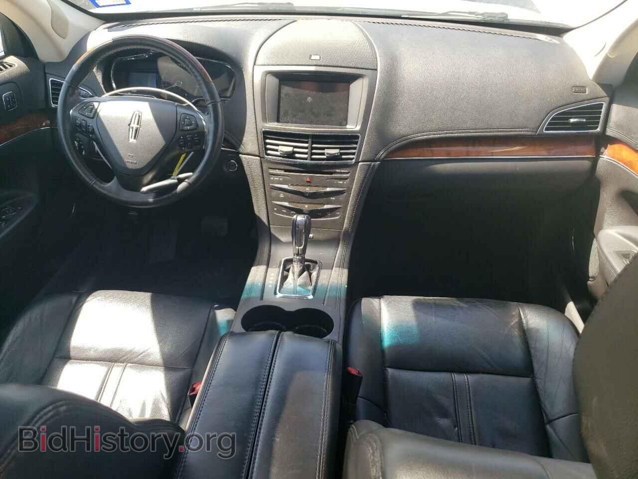 2014 LINCOLN MKT - VIN: 2LMHJ5AT5EBL53880 - Photo 8