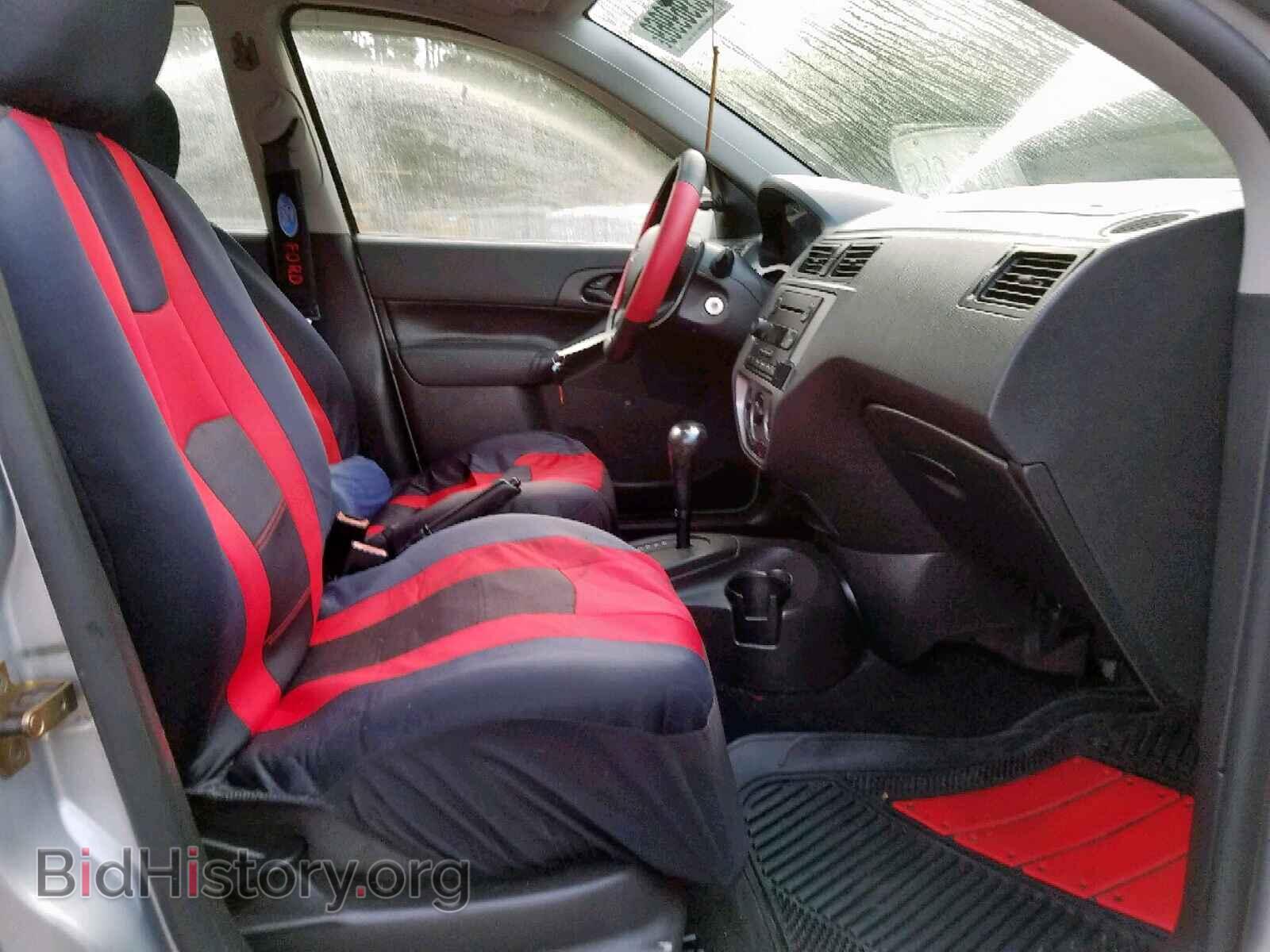2005 FORD FOCUS - VIN: 3FAFP37N35R120171 - Фото 5