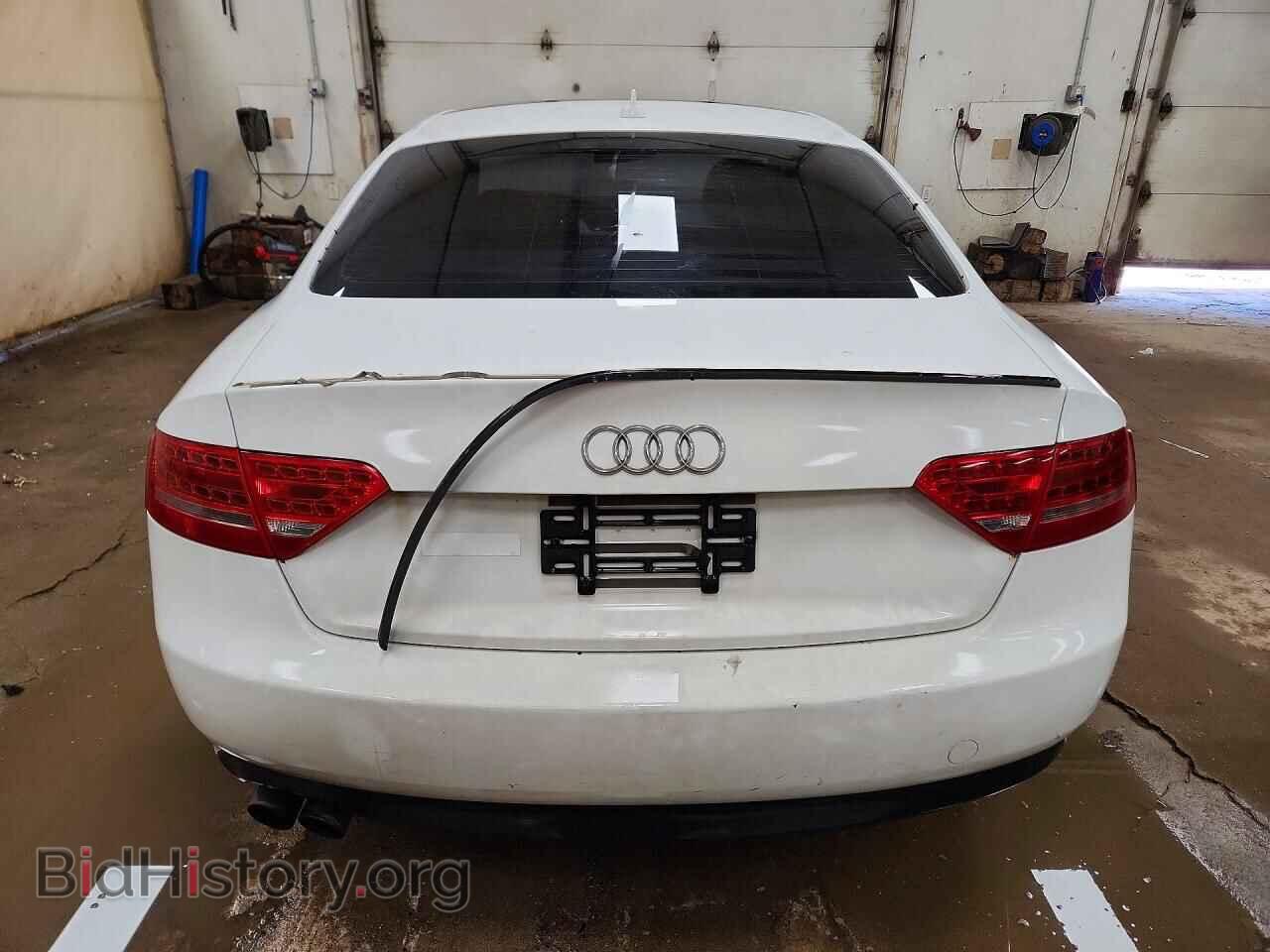 2010 AUDI A5 - VIN: WAULFAFR2AA010612 - Фото 6