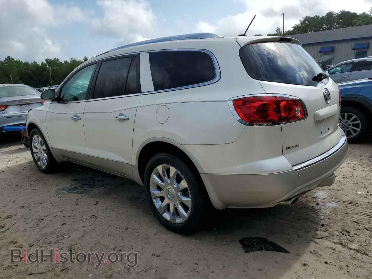 2012 BUICK ENCLAVE - VIN: 5GAKVDED5CJ267809 - Photo 2
