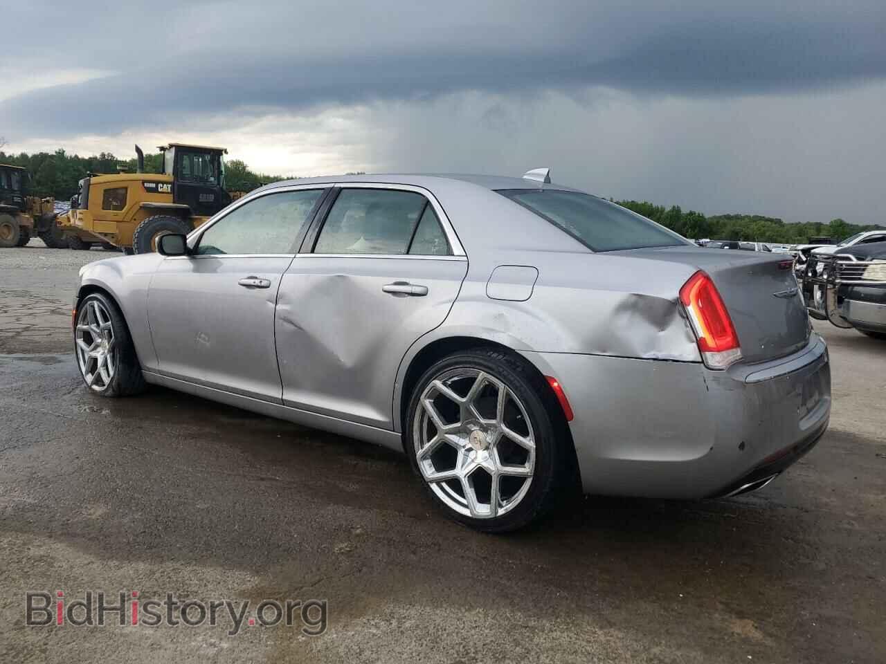 2015 CHRYSLER 300 - VIN: 2C3CCAAG0FH755986 - Фото 2