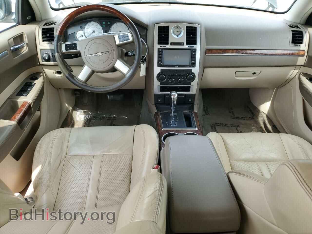 2008 CHRYSLER 300 - VIN: 2C3LA63H98H209182 - Фото 8