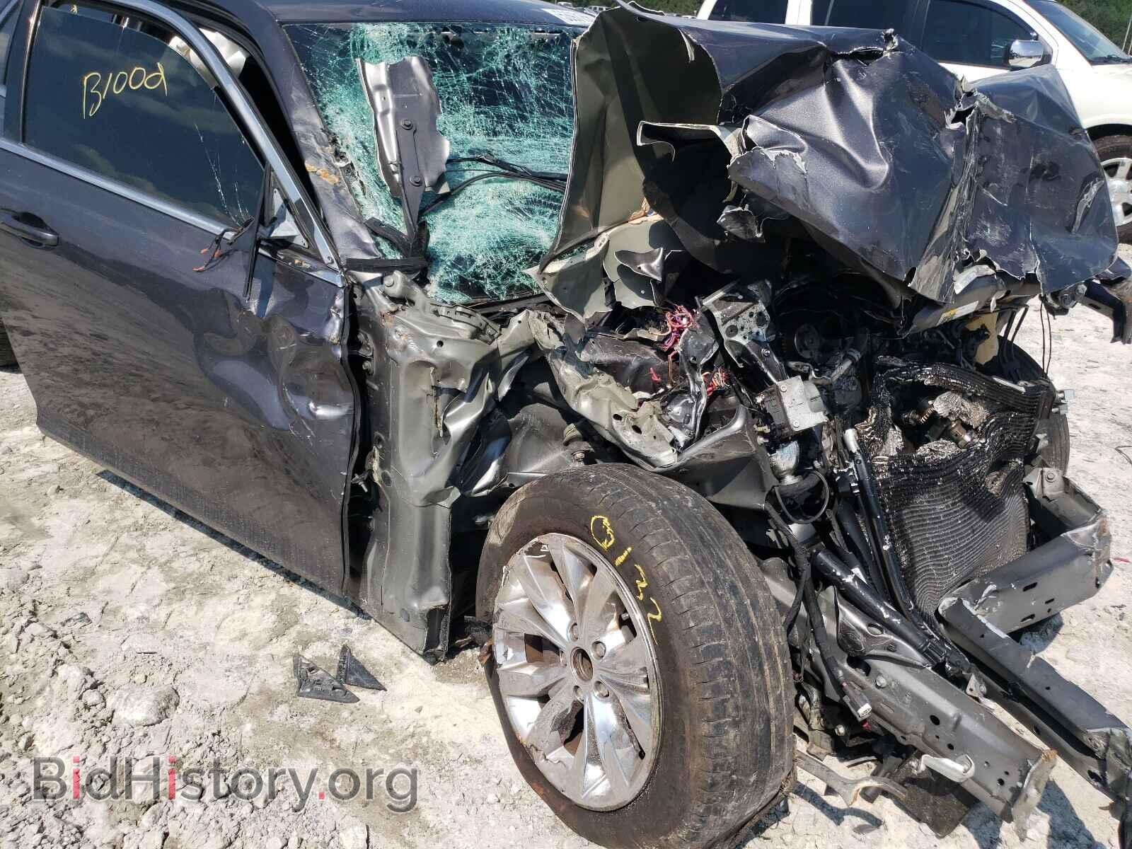 2016 CHRYSLER 300 - VIN: 2C3CCAAG7GH147447 - Фото 9