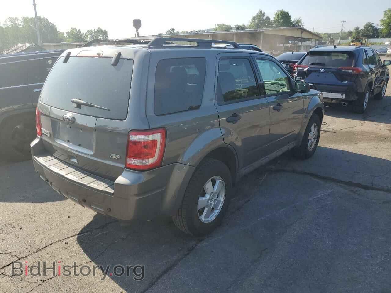2011 FORD ESCAPE - VIN: 1FMCU9DG6BKA24660 - Фото 4