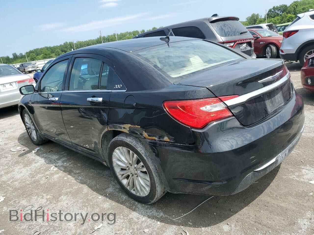 2012 CHRYSLER 200 - VIN: 1C3CCBCB1CN306830 - Photo 2