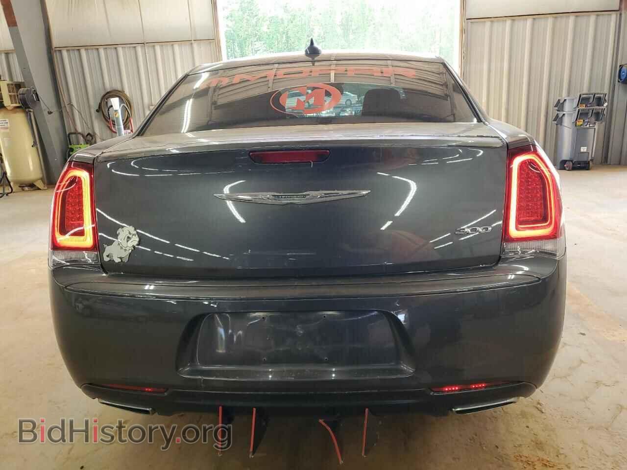 2018 CHRYSLER 300 - VIN: 2C3CCAAG8JH279995 - Фото 6