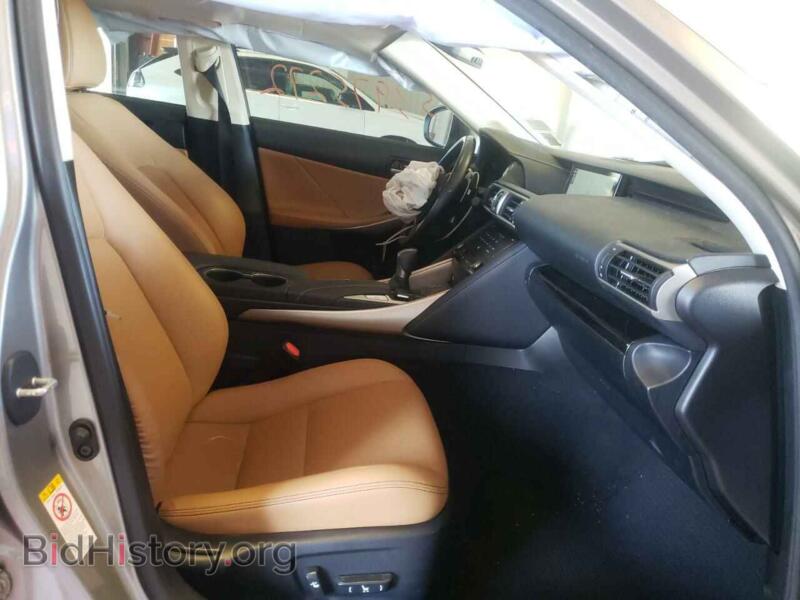 2017 Lexus IS (VIN JTHCM1D28H5016172) — фото 5 из 10
