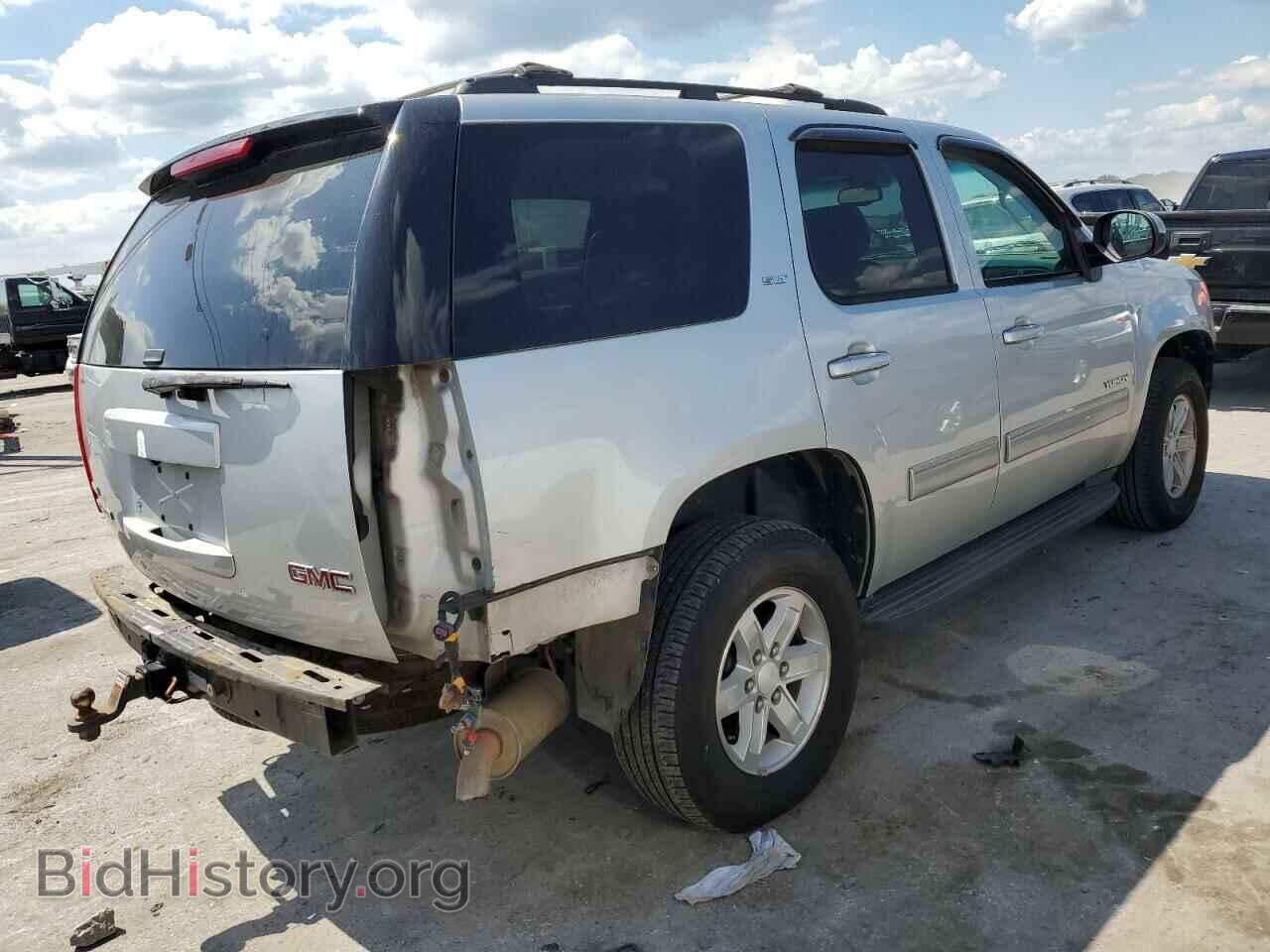 2011 GMC YUKON - VIN: 1GKS1CE07BR297044 - Фото 3