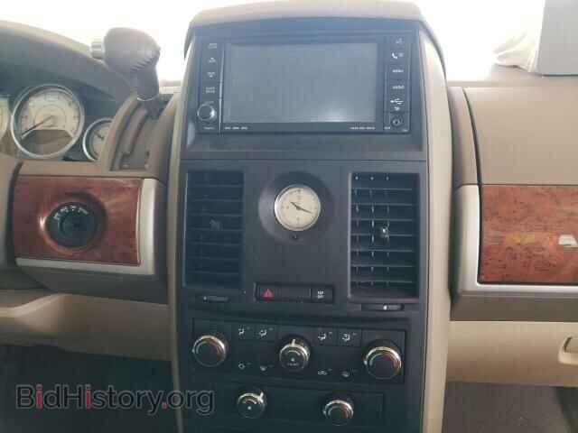 2008 CHRYSLER MINIVAN - VIN: 2A8HR54P48R114901 - Фото 9