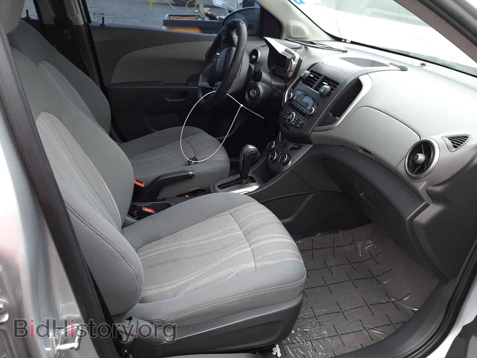 2014 CHEVROLET SONIC - VIN: 1G1JC5SH4E4102468 - Фото 5