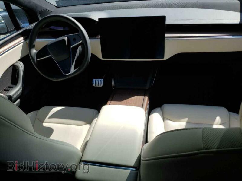 2023 Tesla MODEL X (VIN 7SAXCAE53PF422729) — фото 8 из 13