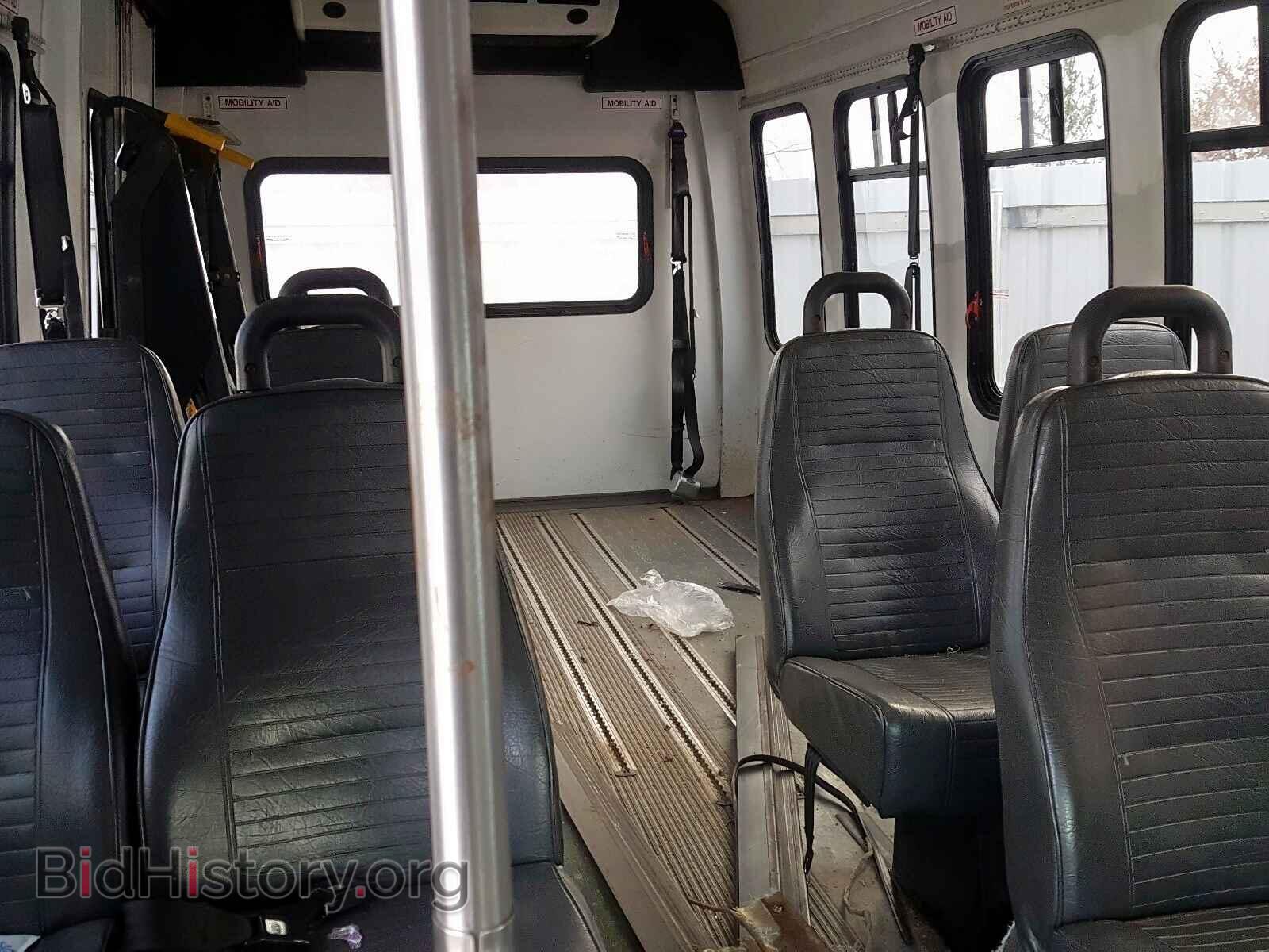 2011 FORD ECONOLINE - VIN: 1FDFE4FS0BDA29937 - Фото 6