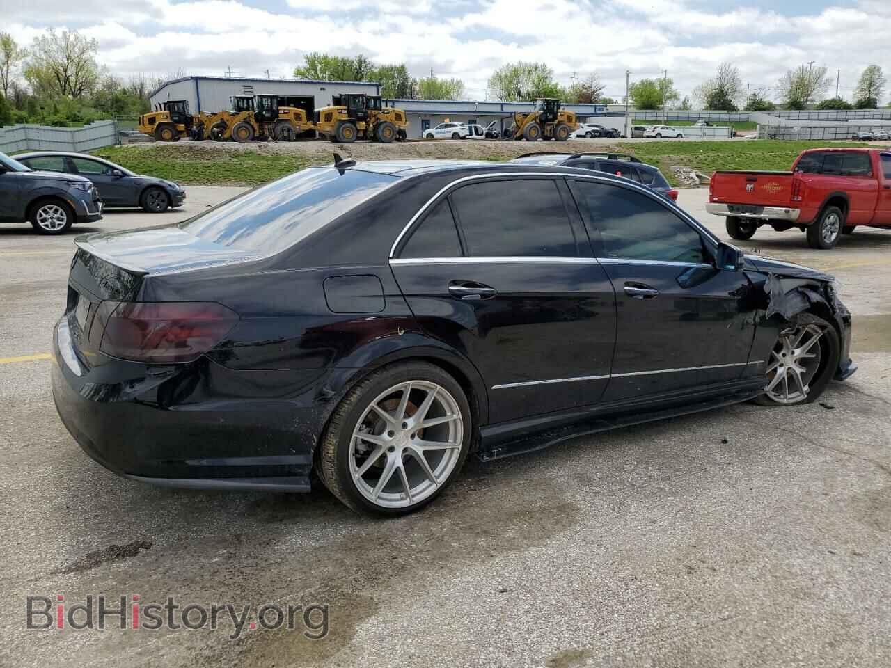 2010 MERCEDES-BENZ E-CLASS - VIN: WDDHF8HB1AA260558 - Фото 3