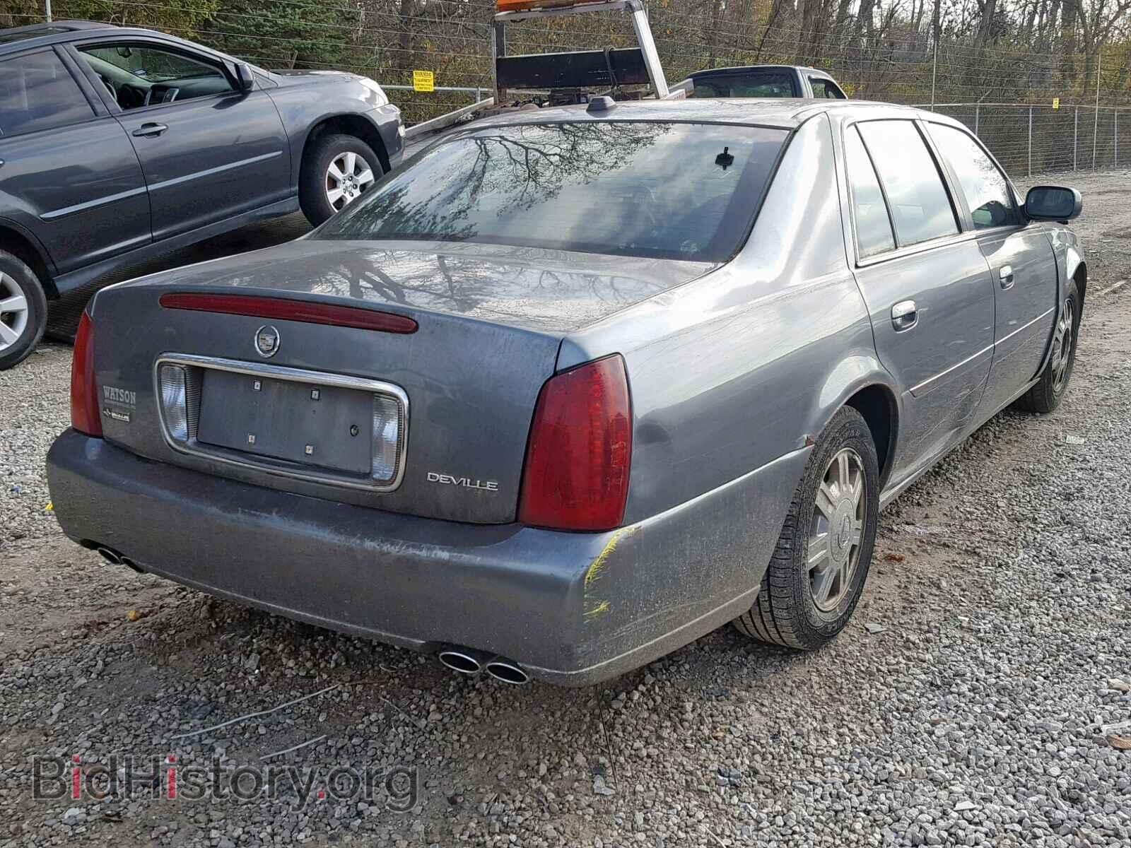 2004 CADILLAC DEVILLE - VIN: 1G6KD54Y44U164380 - Photo 4