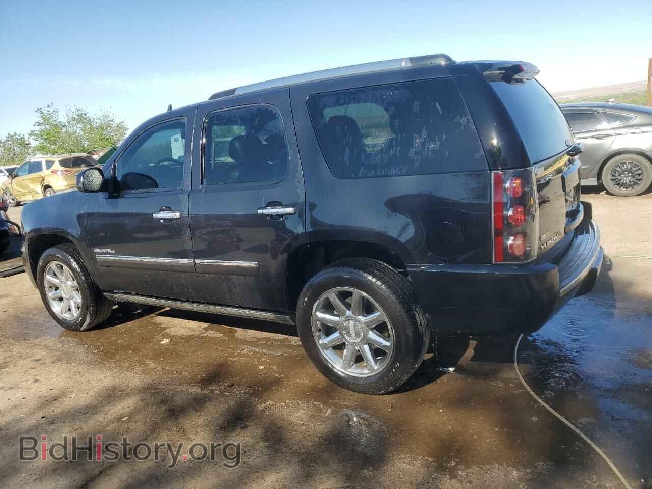 2012 GMC YUKON - VIN: 1GKS2EEF2CR210522 - Photo 2