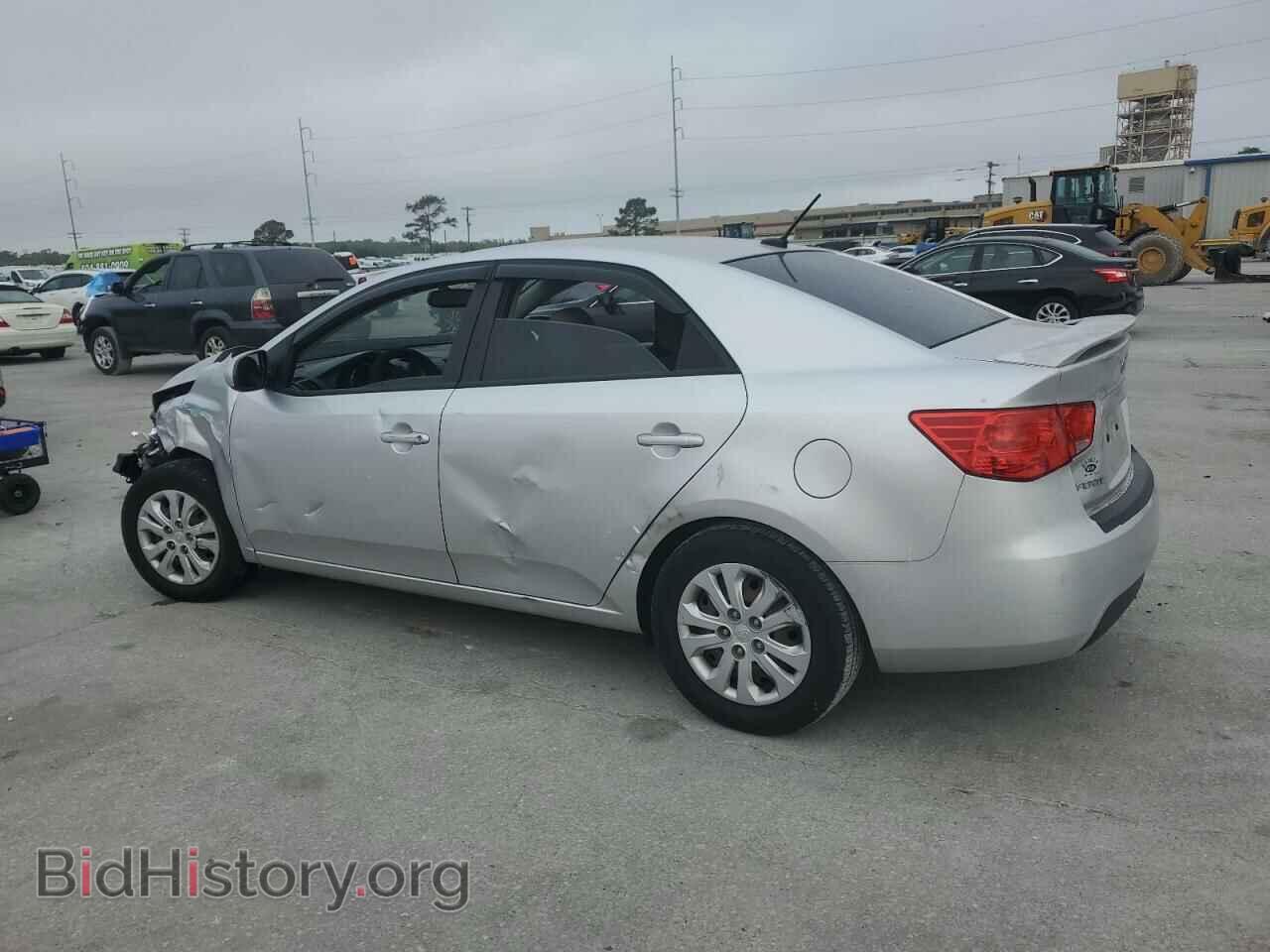 2013 KIA FORTE - VIN: KNAFT4A27D5723083 - Фото 2