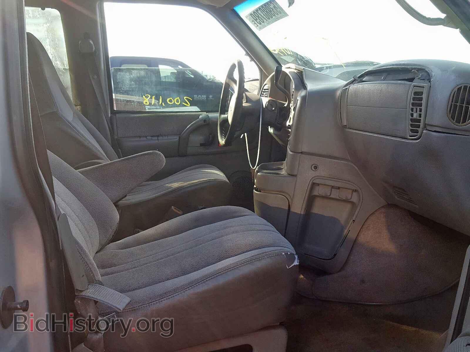 2000 CHEVROLET ASTRO - VIN: 1GNDM19W3YB206830 - Фото 5