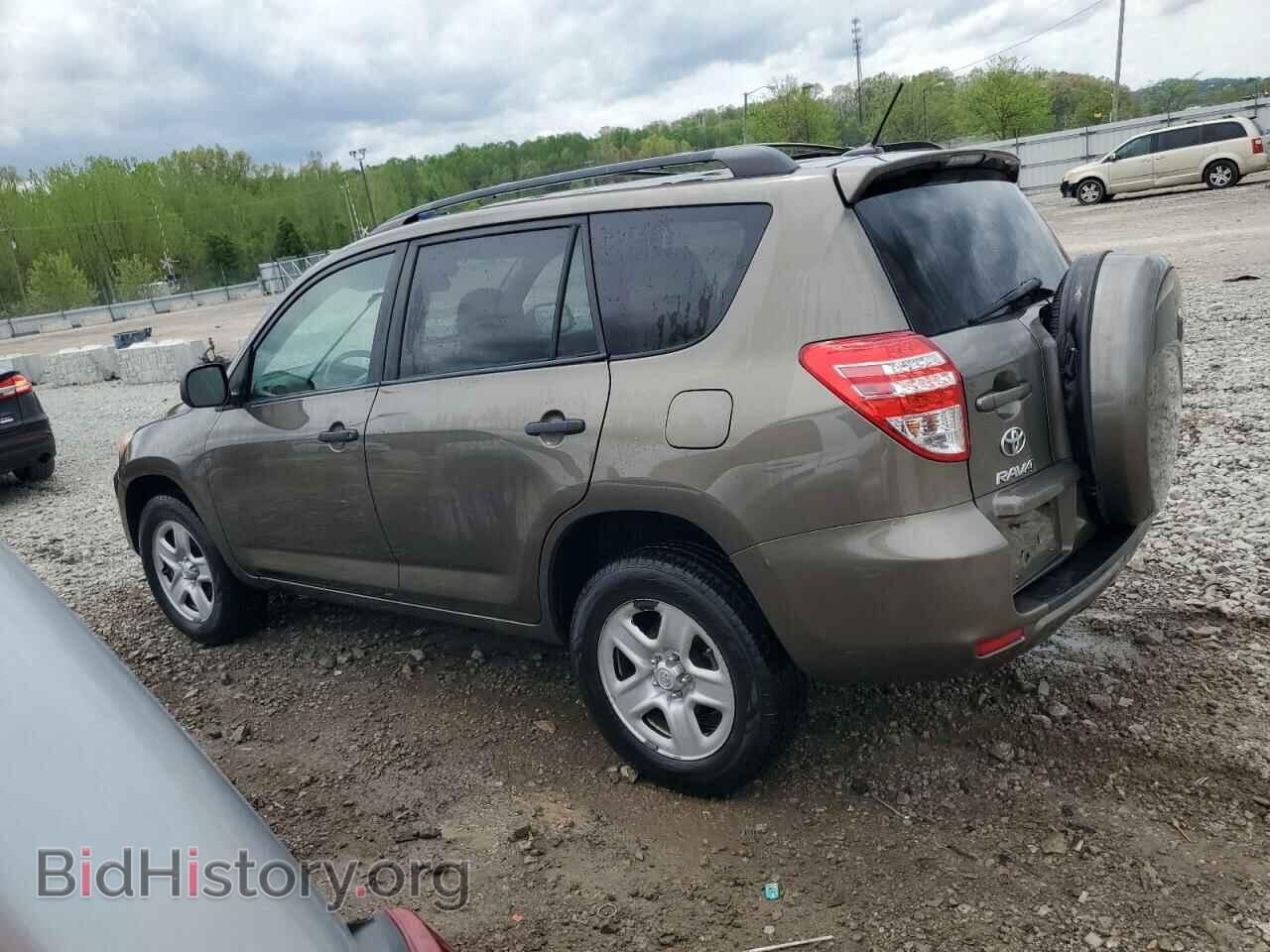 2011 TOYOTA RAV4 - VIN: 2T3BF4DV8BW176250 - Фото 2