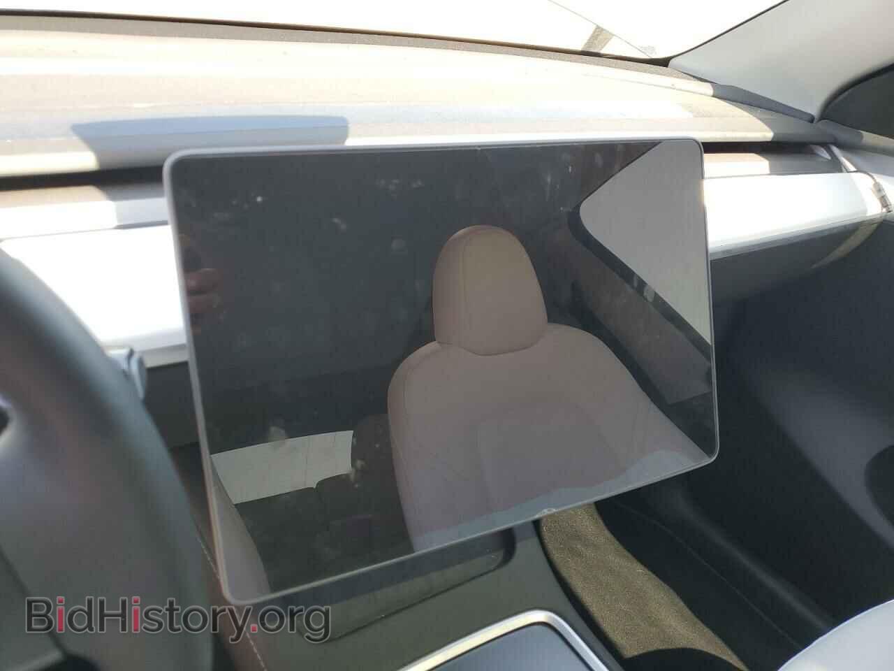 2024 TESLA MODEL Y - VIN: 7SAYGDEF0RF024089 - Photo 9