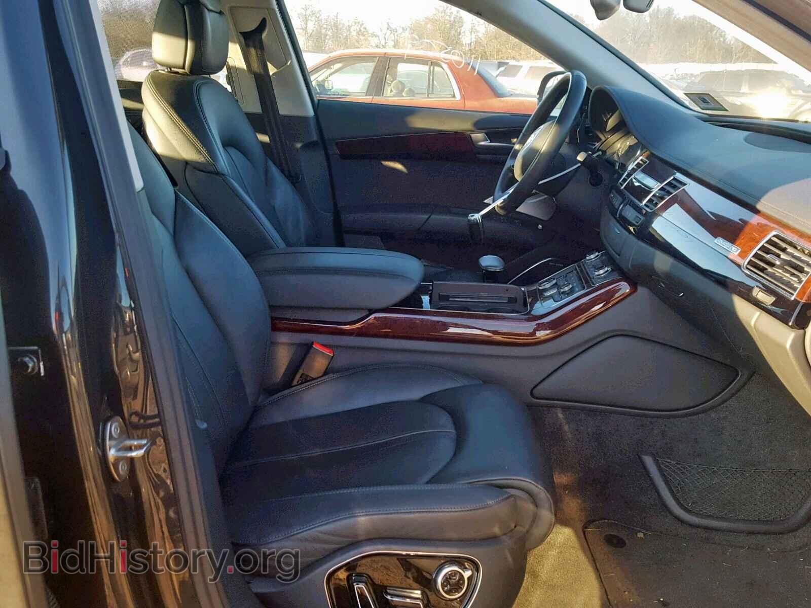 2011 AUDI A8 - VIN: WAURVAFD9BN004592 - Фото 5