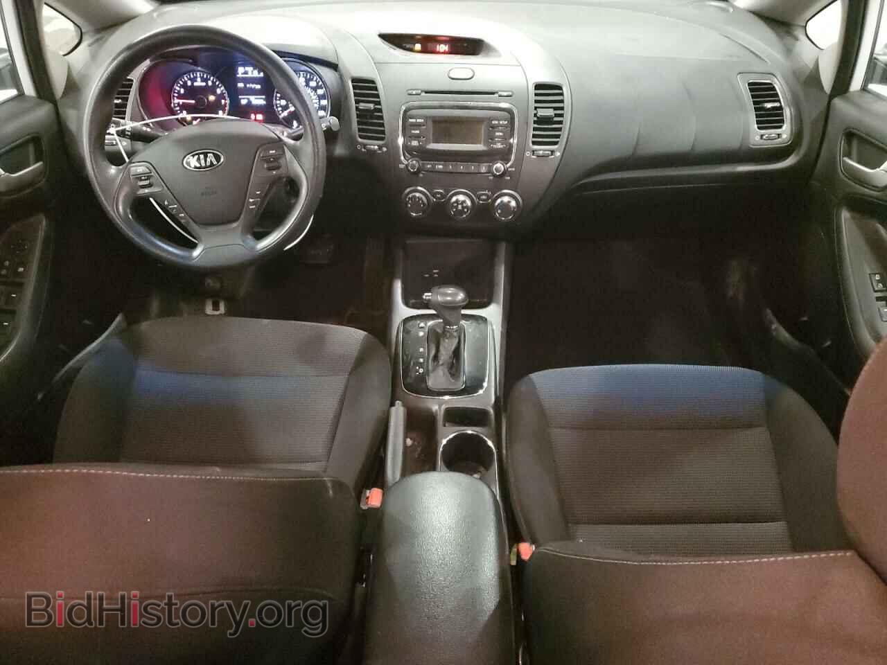 2017 KIA FORTE - VIN: 3KPFK4A76HE035555 - Фото 8