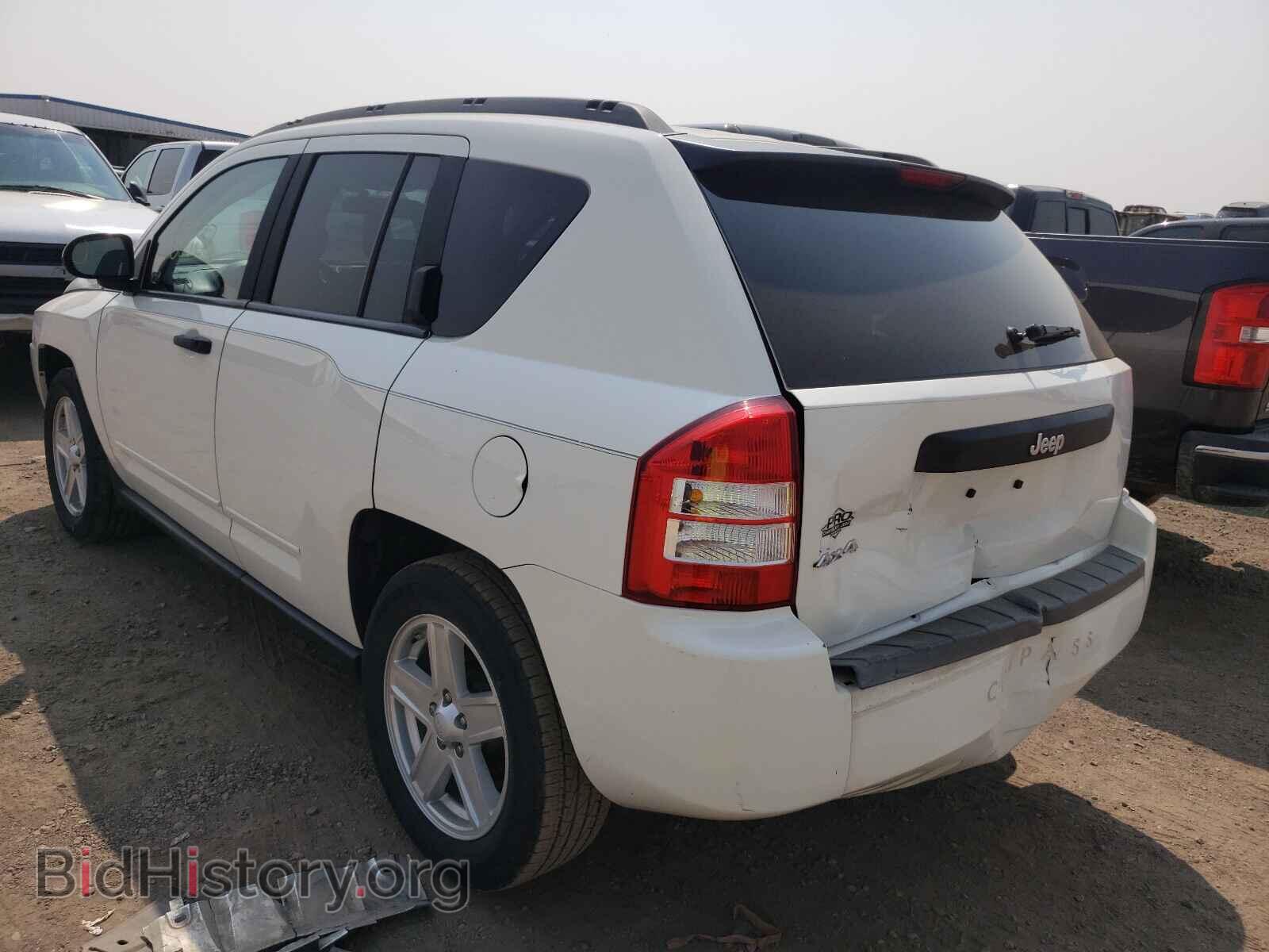 2009 JEEP COMPASS - VIN: 1J4FF47B69D118013 - Photo 3