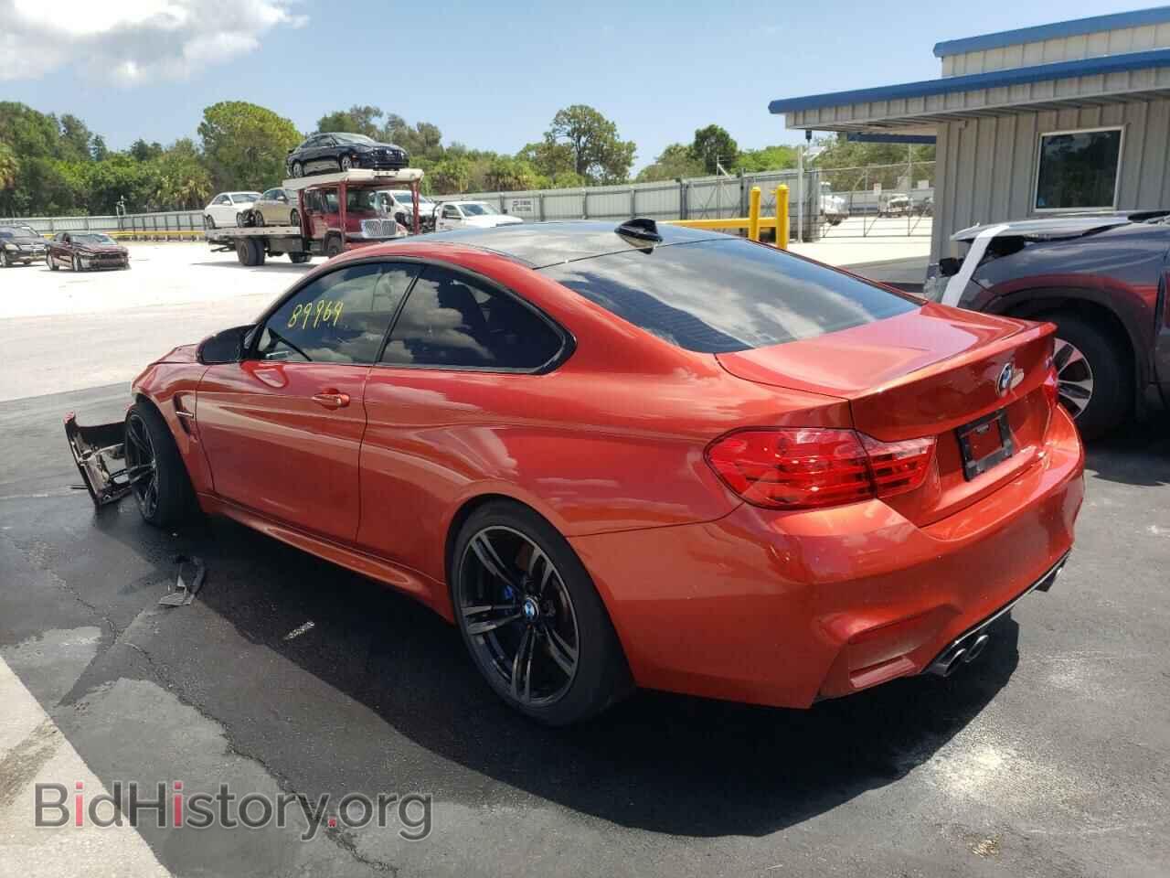 2015 BMW M4 - VIN: WBS3R9C55FK334223 - Фото 3